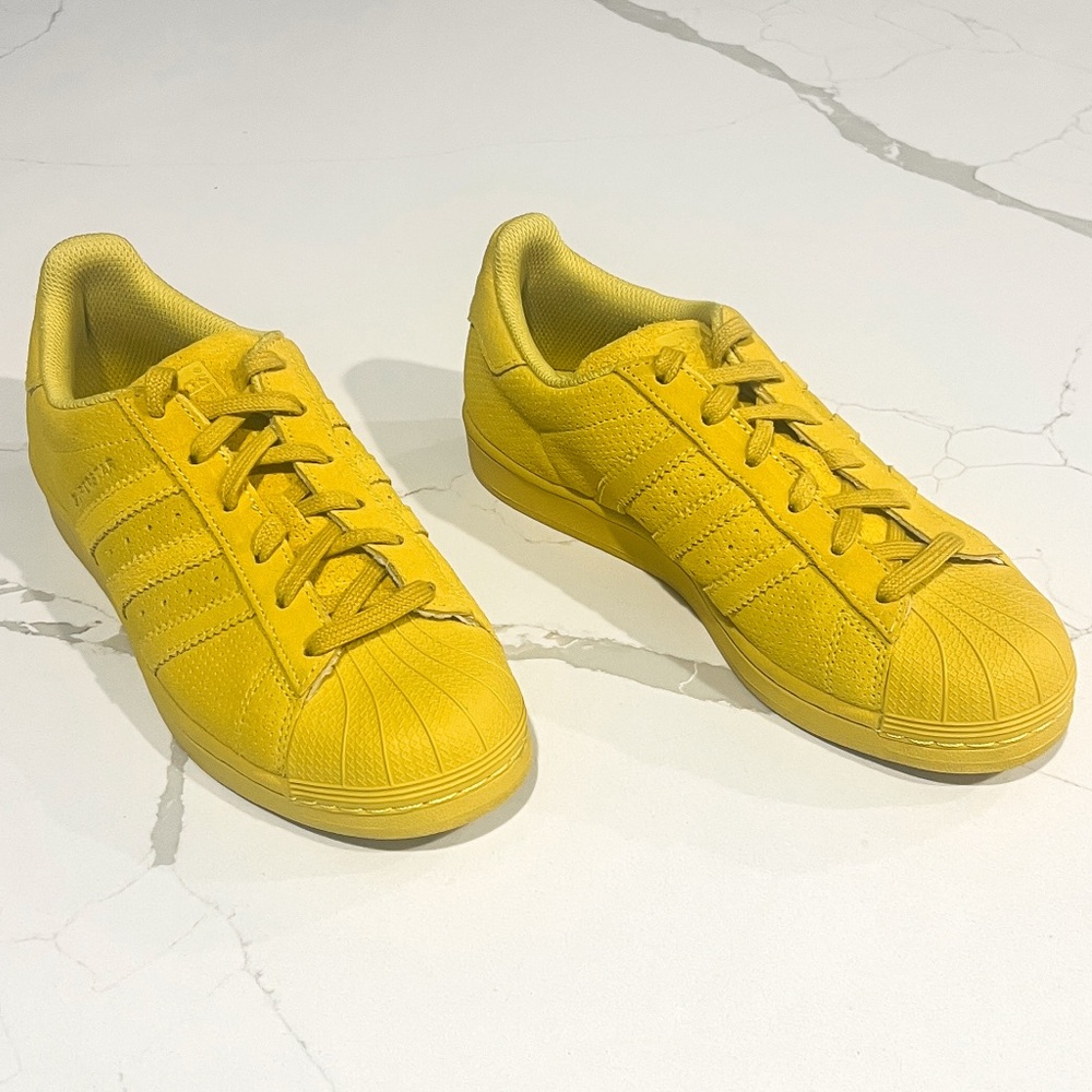 Adidas Superstar Shell Toe Yellow Sneaker Mens Sz 5.5 - Picture 2 of 16